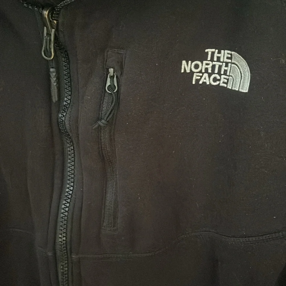 North Face men’s large black fleece jacket - Picture 4 of 4